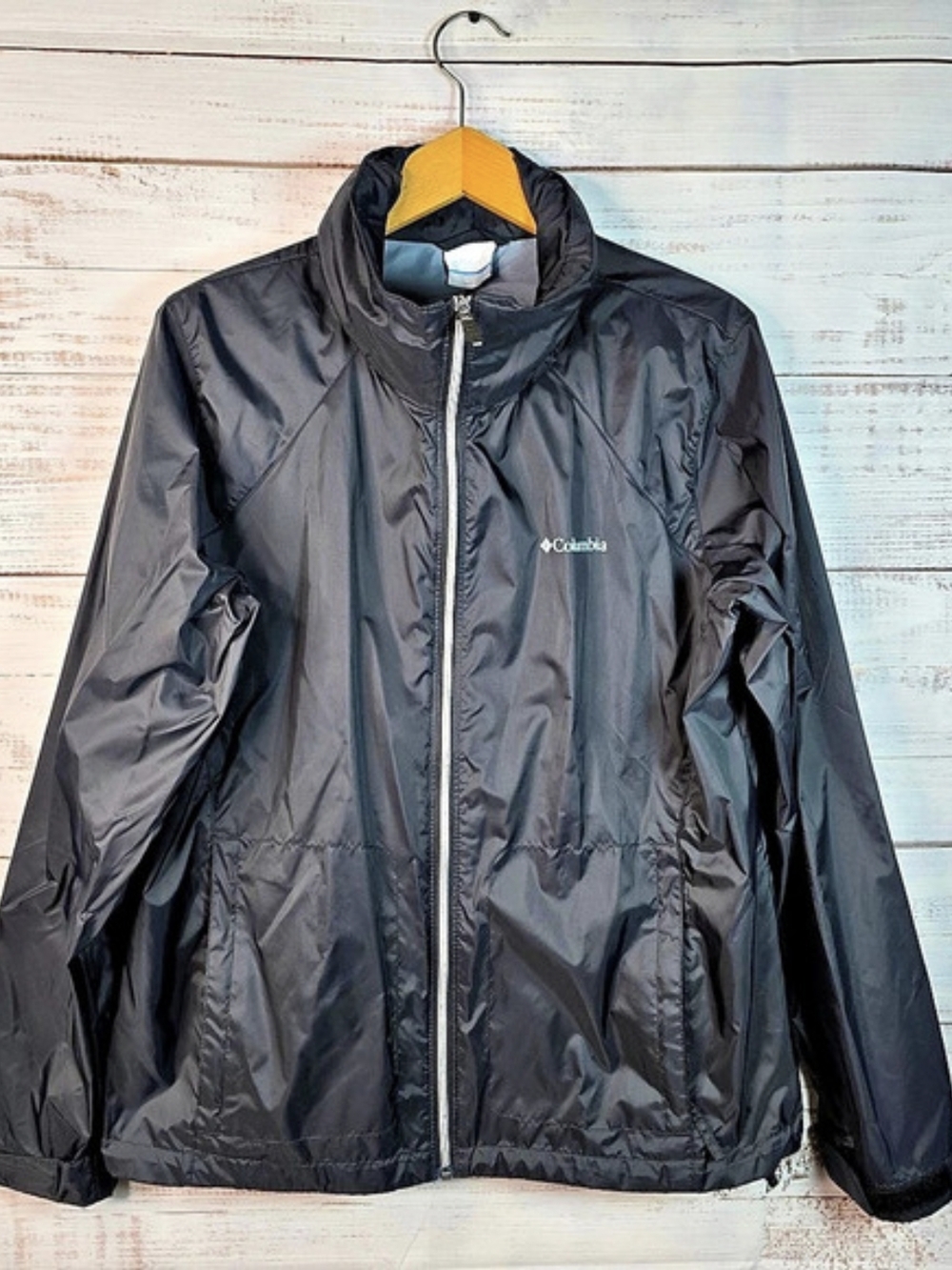 Columbia Women’s XL Black Lightweight Full Zip Windbreaker Jacket